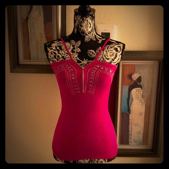 up pex Tops - Blinging hot pink sexiness